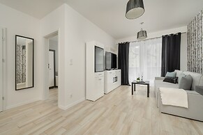 Wrocław Haven Apartment by Renters