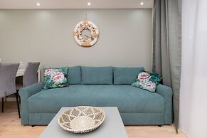 Apartment Gdańsk With Balcony by Renters