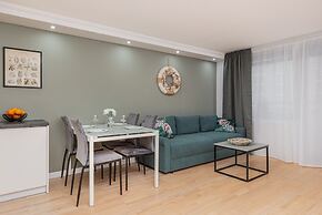 Apartment Gdańsk With Balcony by Renters