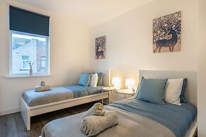 Isimi Luxurious 4 bed 4 en -suite House Cumbria