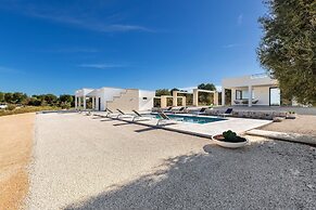 3670 Villa Perlaianca by Perle di Puglia