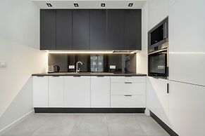 Apartment Close to the River by Renters