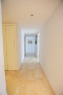 Private Garden Oasis in 4-bed Flat, With Hotel Perks