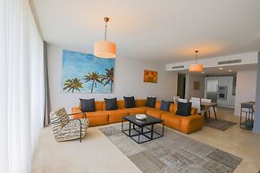 Private Garden Oasis in 4-bed Flat, With Hotel Perks