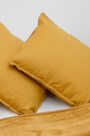 Gagarina Apartment Warsaw by Renters