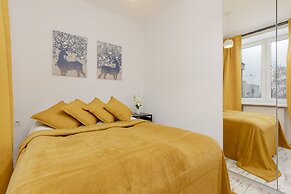 Gagarina Apartment Warsaw by Renters