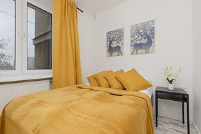 Gagarina Apartment Warsaw by Renters