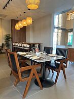 Rhythm Gurugram, Hotel & Suites, Sohna Road