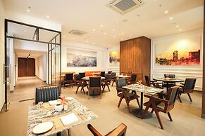 Rhythm Gurugram, Hotel & Suites, Sohna Road