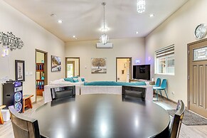 Game Room, Hot Tub & Mtn View: Bonney Lake Retreat