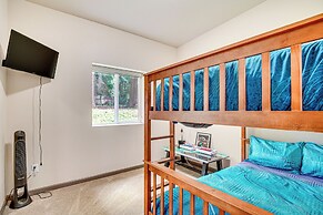 Game Room, Hot Tub & Mtn View: Bonney Lake Retreat