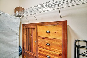 Game Room, Hot Tub & Mtn View: Bonney Lake Retreat