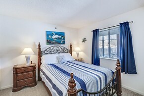 Osage Beach Condo: Boat Slip & Pool Access!