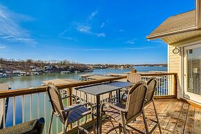 Osage Beach Condo: Boat Slip & Pool Access!