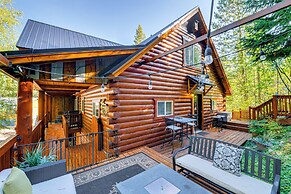 Dreamy Alpine Cabin w/ Hot Tub, Fireplace & More!