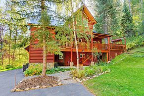 Dreamy Alpine Cabin w/ Hot Tub, Fireplace & More!