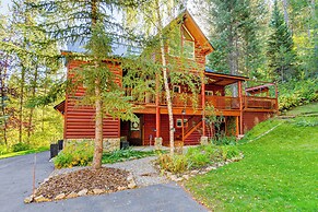 Dreamy Alpine Cabin w/ Hot Tub, Fireplace & More!