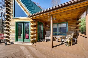 Rustic Fancy Gap Cabin w/ Blue Ridge Parkway Views