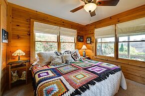 Rustic Fancy Gap Cabin w/ Blue Ridge Parkway Views