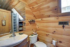 Rustic Fancy Gap Cabin w/ Blue Ridge Parkway Views