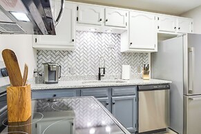 Modern Townhome: Walk to Tennessee Tech University