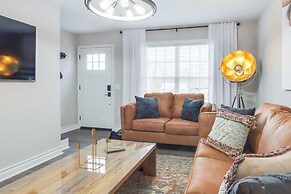 Modern Townhome: Walk to Tennessee Tech University