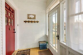 Downtown Red Lodge Home - 8 Mi to Skiing!