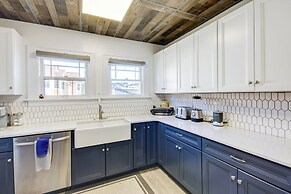 Downtown Red Lodge Home - 8 Mi to Skiing!