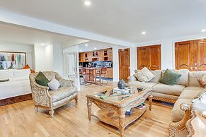 Cozy Valley Stream Studio, 20 Mi to Times Square!