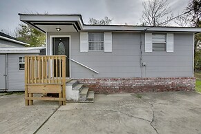 Deck, Yard & Outdoor Dining: Destrehan Getaway!