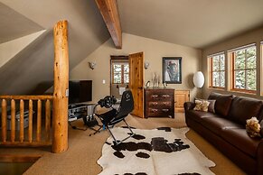 2 Mountain Home 3 Bedroom Home by Moonlight Basin Lodging