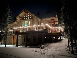 2 Mountain Home 3 Bedroom Home by Moonlight Basin Lodging