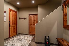 2 Mountain Home 3 Bedroom Home by Moonlight Basin Lodging