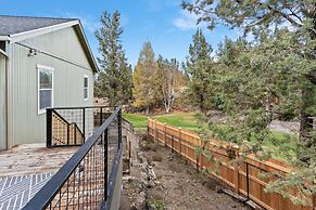 Beaumont 3 Bedroom Home by RedAwning