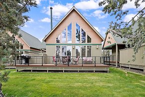 Wren 2 Bedroom Home by RedAwning