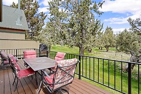 Wren 2 Bedroom Home by RedAwning