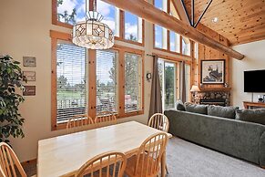 Wren 2 Bedroom Home by RedAwning