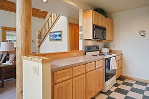 Wren 2 Bedroom Home by RedAwning