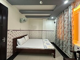 OYO 1223 Vt New Day Hotel