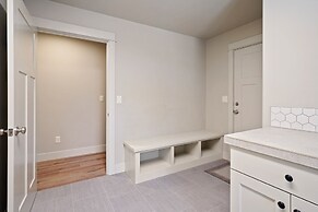 Manzanita 3 Bedroom Home by RedAwning