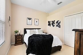 Highlands Haven 6 Bedroom Home by RedAwning