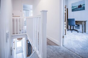 Castle Square - 2 Bedroom - Mumbles