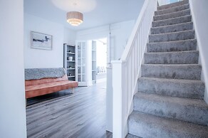 Castle Square - 2 Bedroom - Mumbles