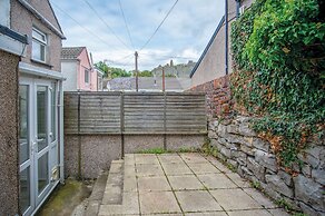 Castle Square - 2 Bedroom - Mumbles