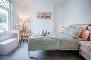 Castle Square - 2 Bedroom - Mumbles