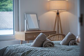 Castle Square - 2 Bedroom - Mumbles