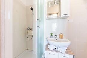 House Natura - Retreat With Tennis Court and Pool