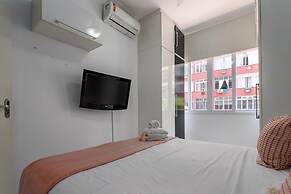 Perfect in Copacabana Comfortable Room Br401