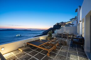 Inspire Santorini Luxury Villas