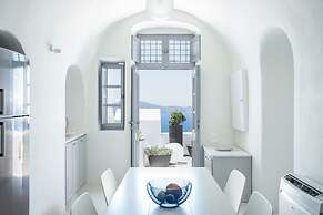Inspire Santorini Luxury Villas